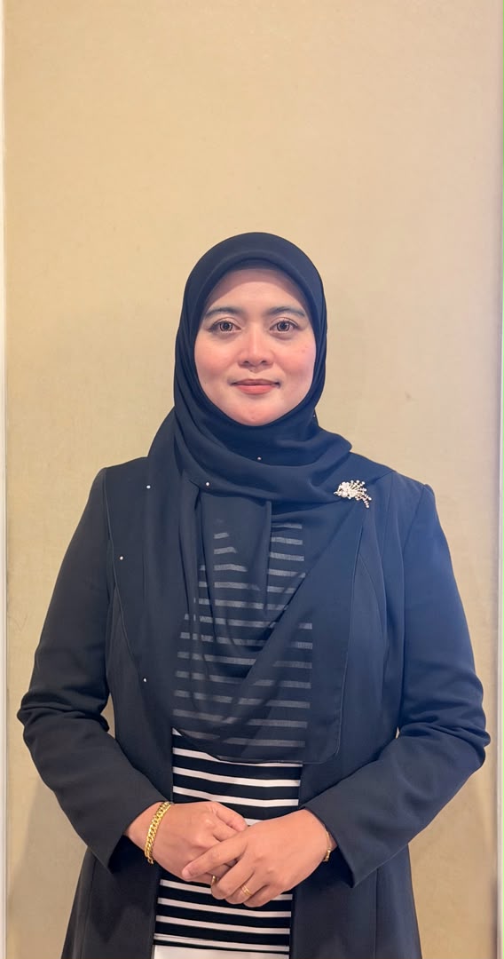 Ms Siti Nuraini Binti Aris